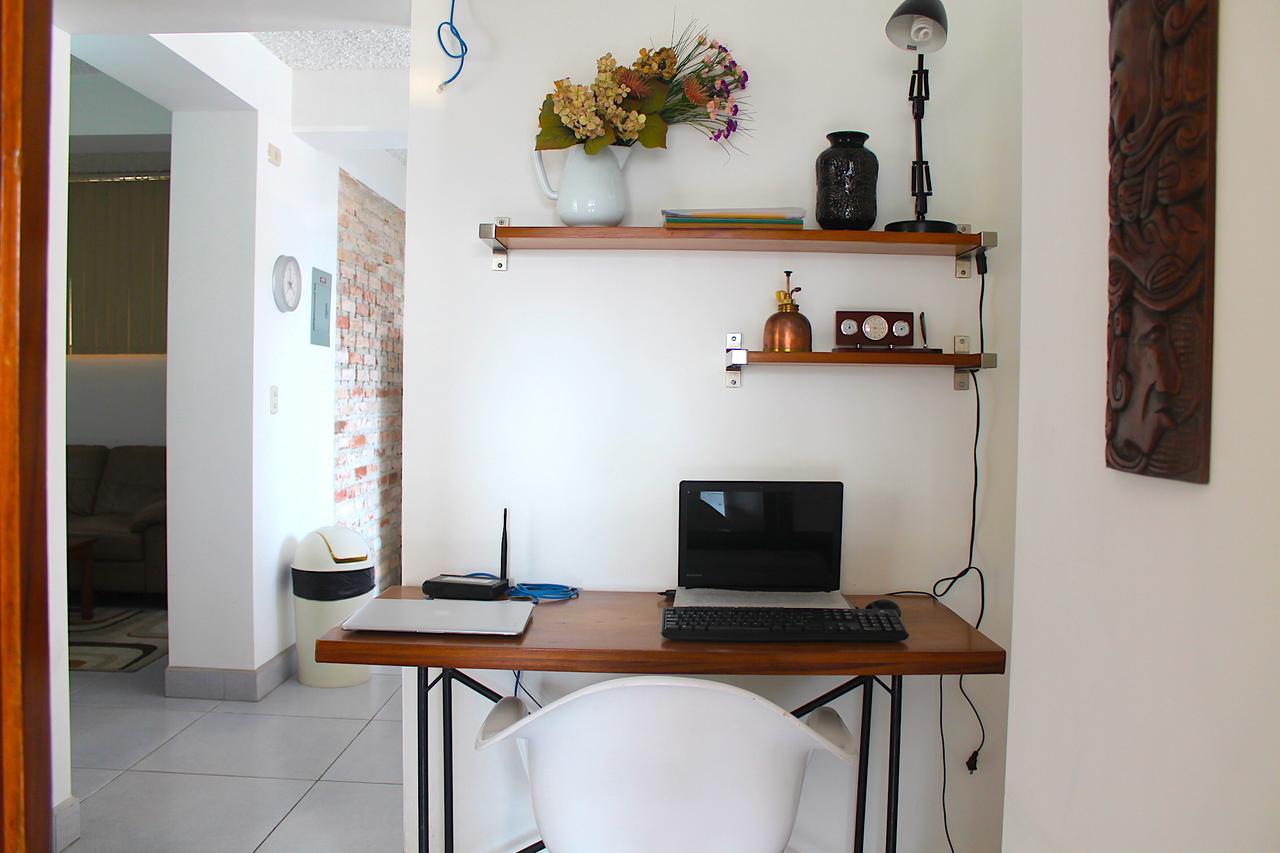 Apartamentos Reforma Гватемала Экстерьер фото