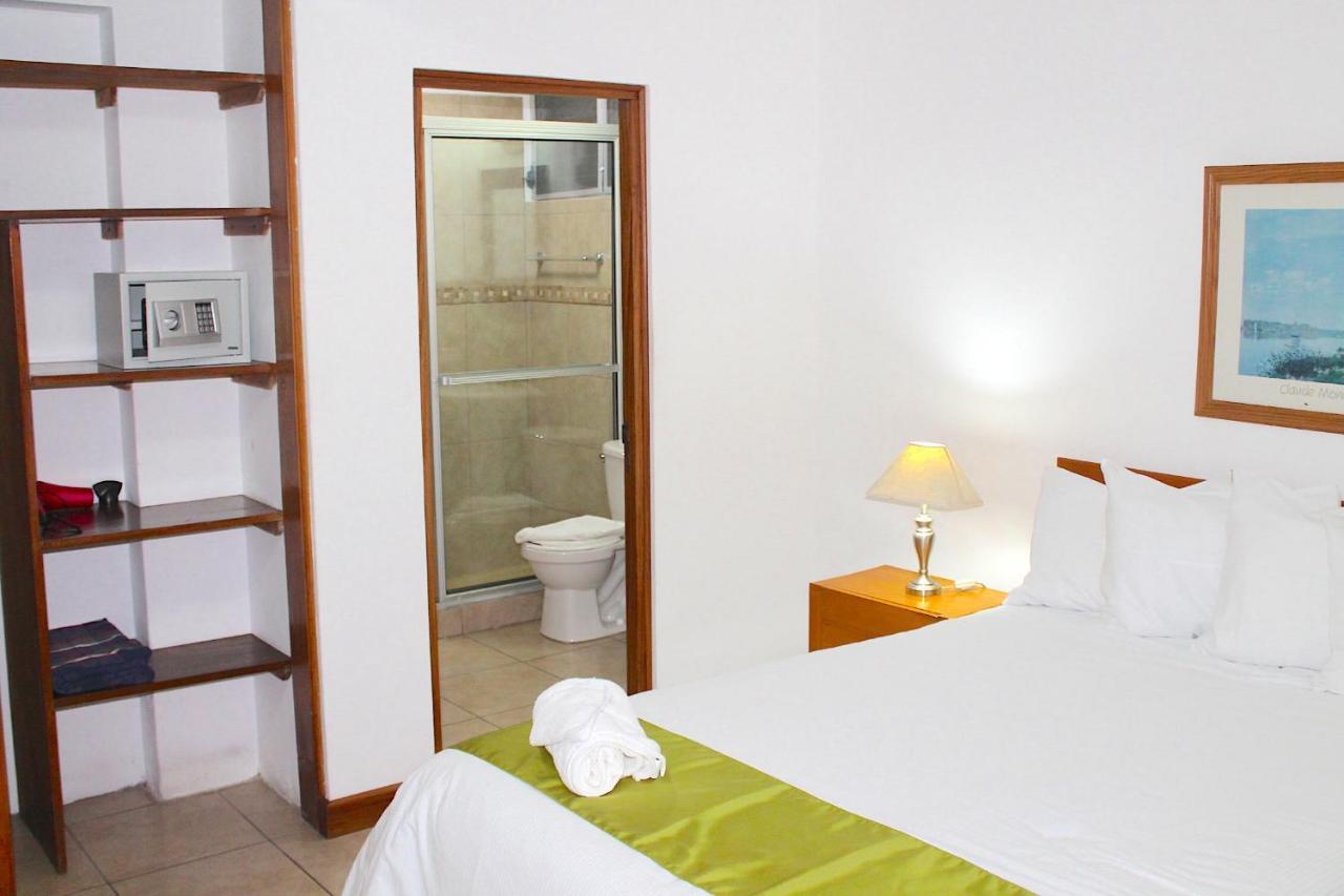 Apartamentos Reforma Гватемала Экстерьер фото
